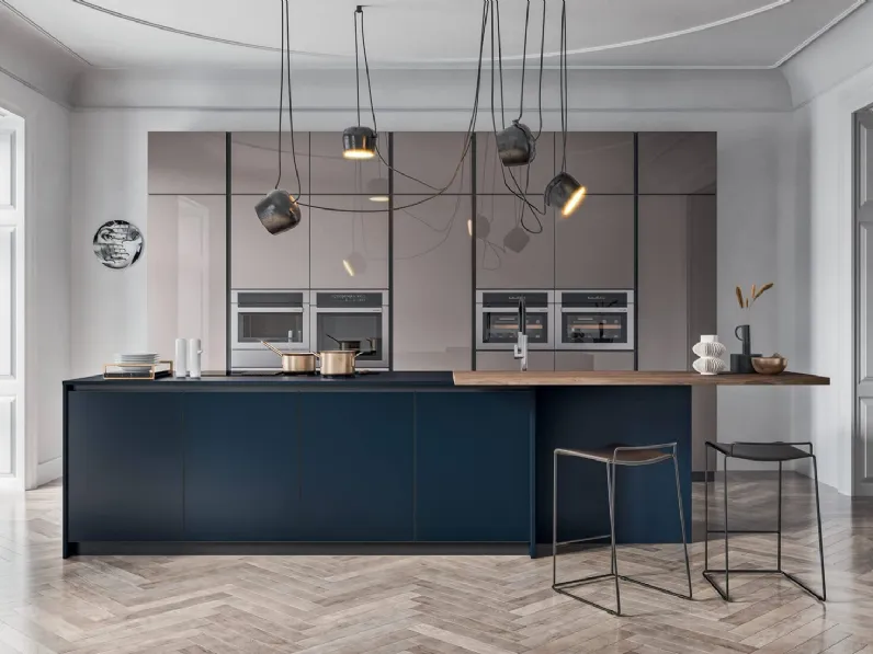 Cucina Moderna con isola MyGlass 02 in vetro lucido e opaco di Gicinque
