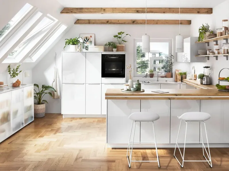 Cucina Moderna con penisola Novalux 516 di Nobilia
