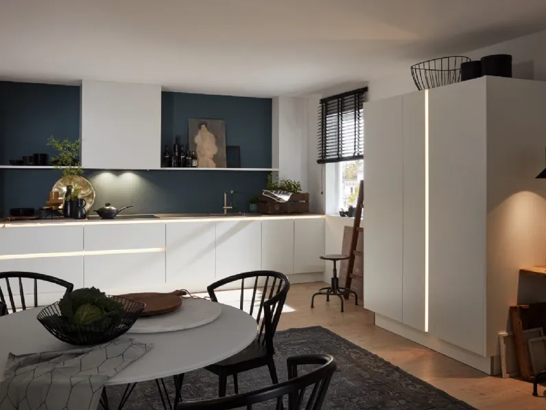 Cucina Moderna lineare Soft Lack Bianco di Nolte