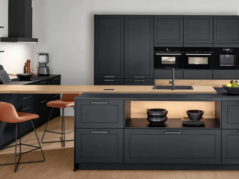 Cucina Moderna con penisola Nordic 791 di Nobilia