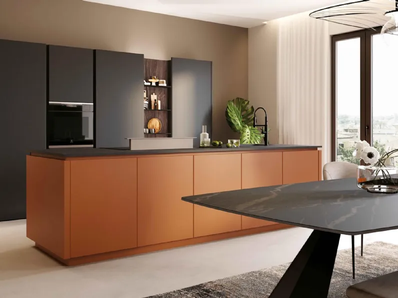 Cucina Moderna con isola Pratica 2517 di La Casa Moderna