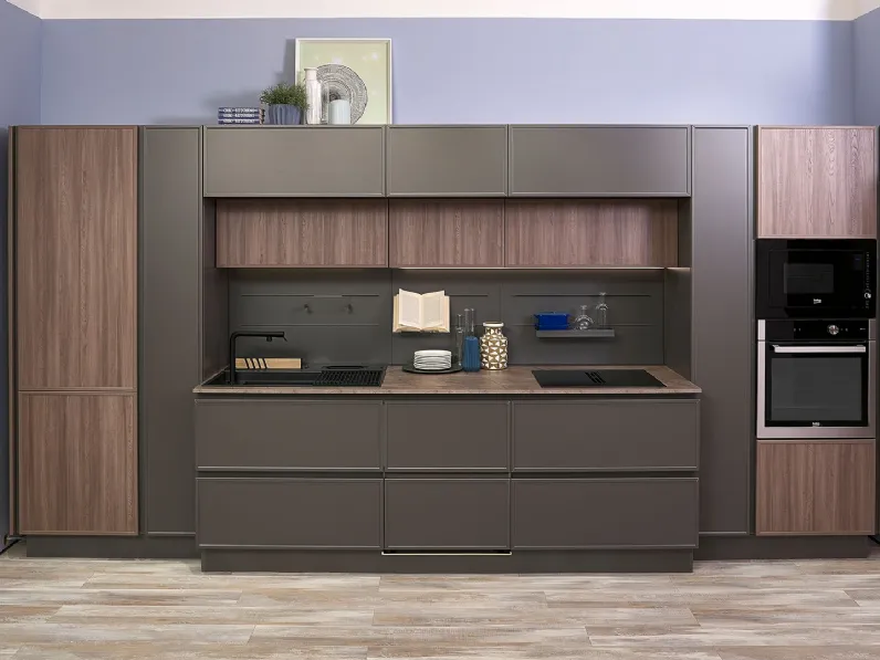 Cucina Moderna Rewind lineare Frassino Creta e laccato opaco Carruba di Creo