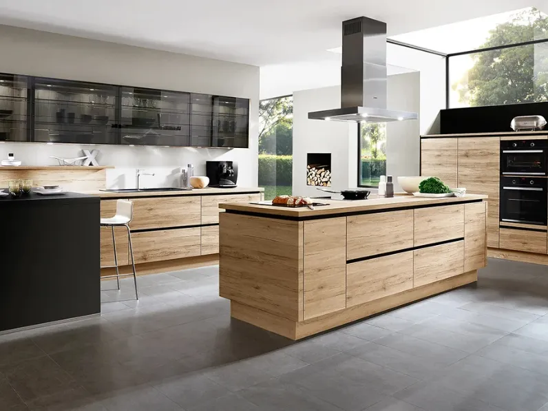 Cucina Moderna con isola Riva 893 di Nobilia