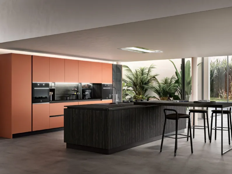 Cucina Moderna con isola Shine Rosso Mattone di Atra Cucine