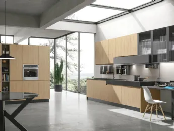 La cucina moderna ad angolo Stosa Karma 08 unisce design e funzionalità in un unico spazio.
