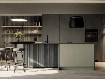 Cucina Life Cucine: design moderno e isola in pietra verde
