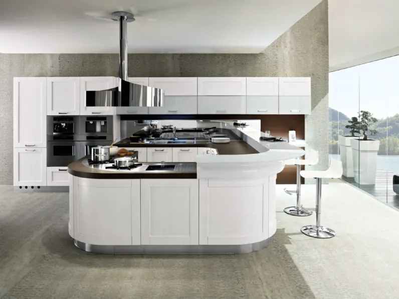 Cucina Moderna in legno laccato opaco con penisola curva Signoressa 04 di Ar-Tre