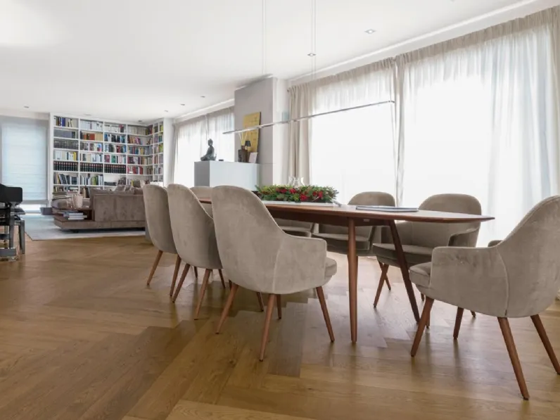 Parquet Rovere Vulcano Medio a spina di pesce di Mafi
