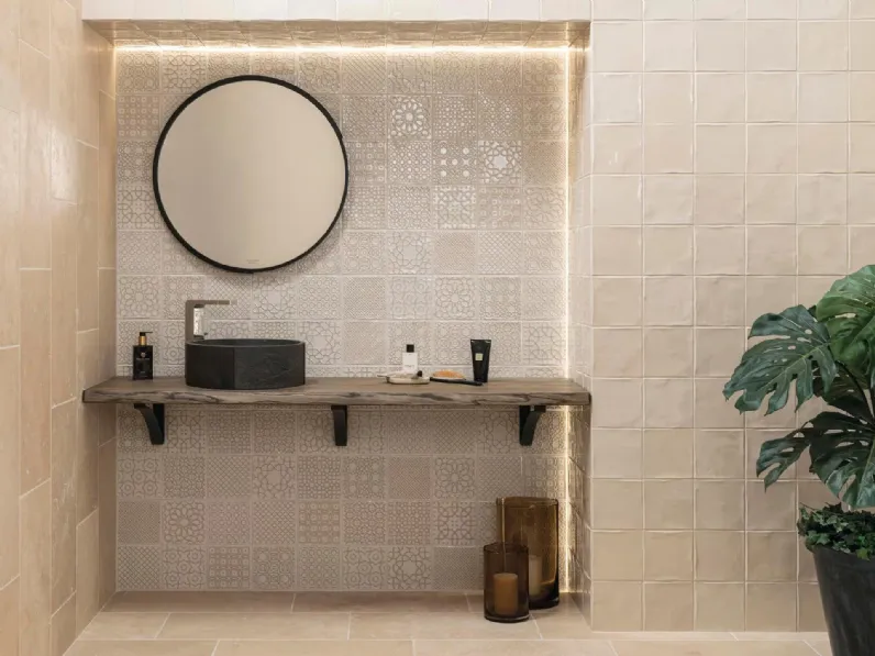 Piastrelle in travertino Moka anticato di Porcelanosa