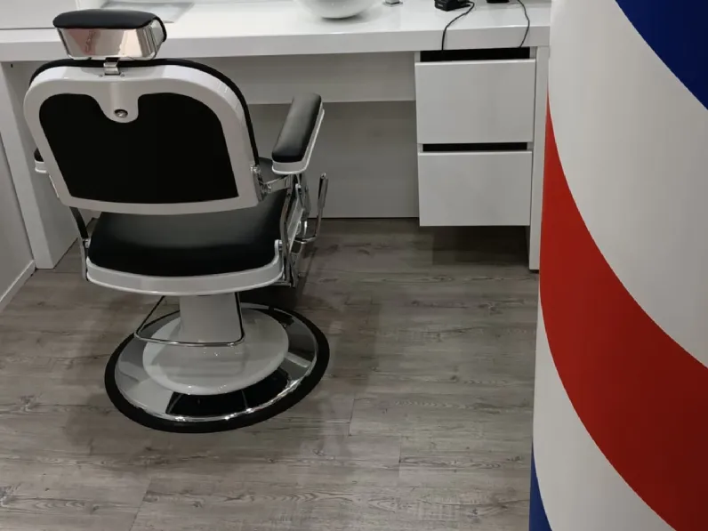 Pavimento Heritage effetto legno rustico di Swing Floor