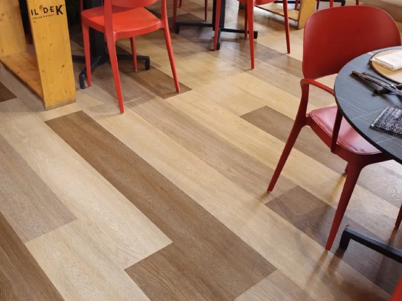 Pavimento XL 55 effetto legno di Swing Floor