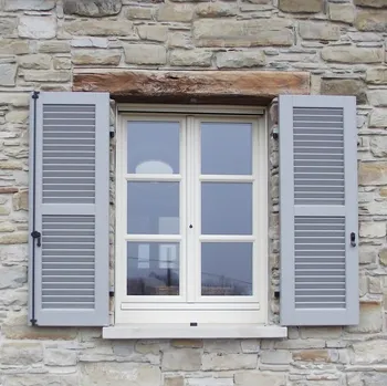 Finestra Linea Classica con Inglesina di Cavallero