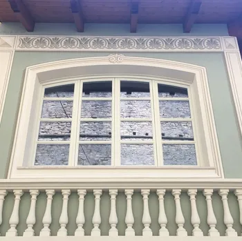Finestra Opera ad Arco con Inglesina di Cavallero