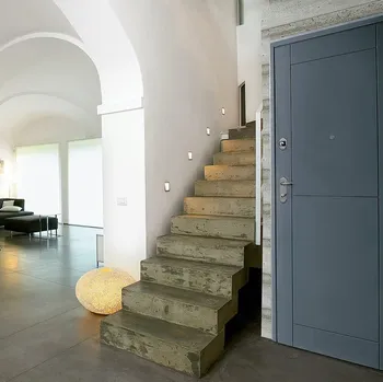 Porta blindata dalle prestazioni eccellenti, in uno spessore ridotto e a un costo contenuto Tablet di Dierre