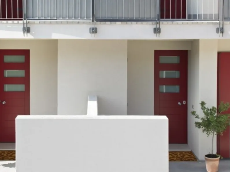 Porta blindata antieffrazione e con resistenza acustica Vetra 02 di Metalnova