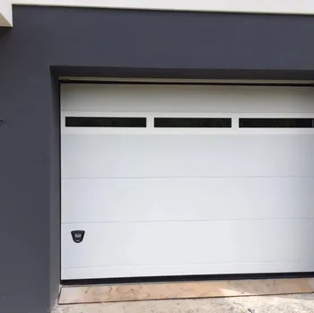Porta sezionale in alluminio per Garage Adda di BGG