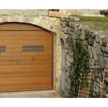 Porta sezionale in legno per Garage Cardinello di BGG