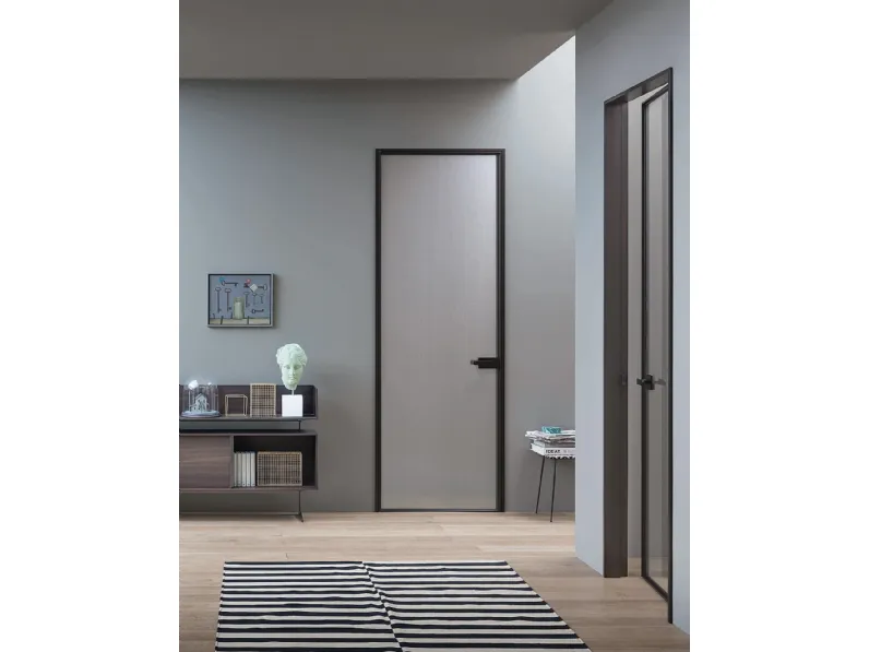 Porta per interni L7 in vetro con telaio in alluminio di Lualdi