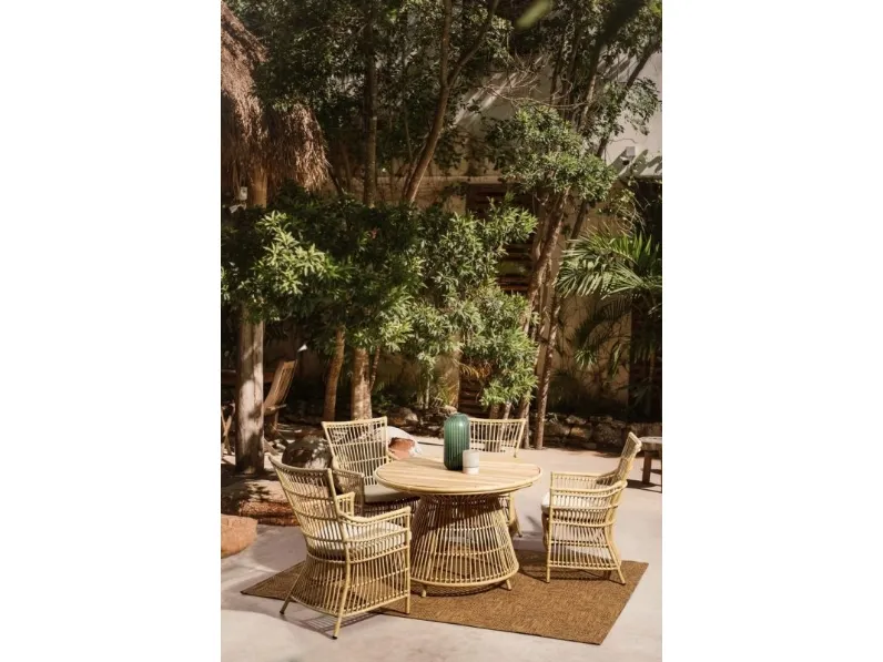 Tavolo e Sedie in alluminio effetto rattan Adelma di Bizzotto