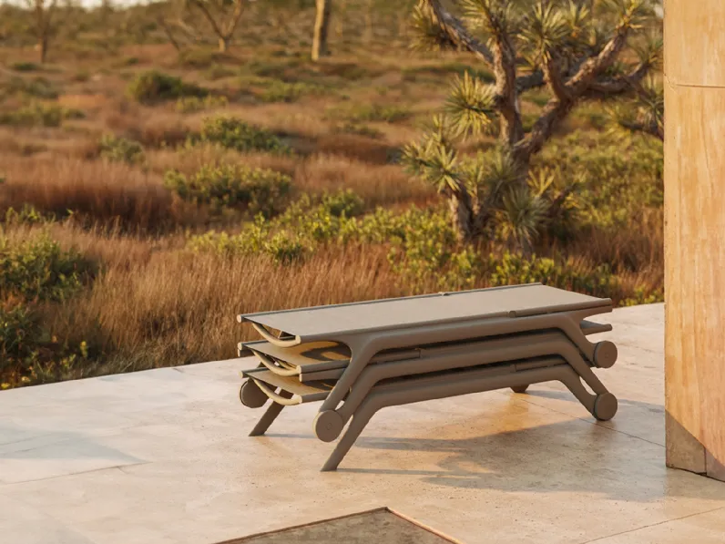 Lettino Africa Sun Lounger di Vondom