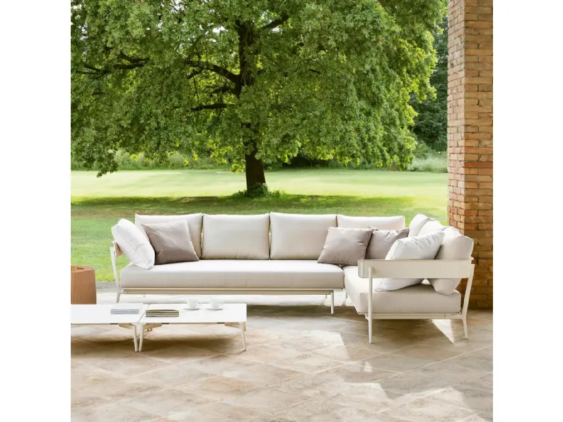 Divano in alluminio verniciato con cuscini Aikana di Fast