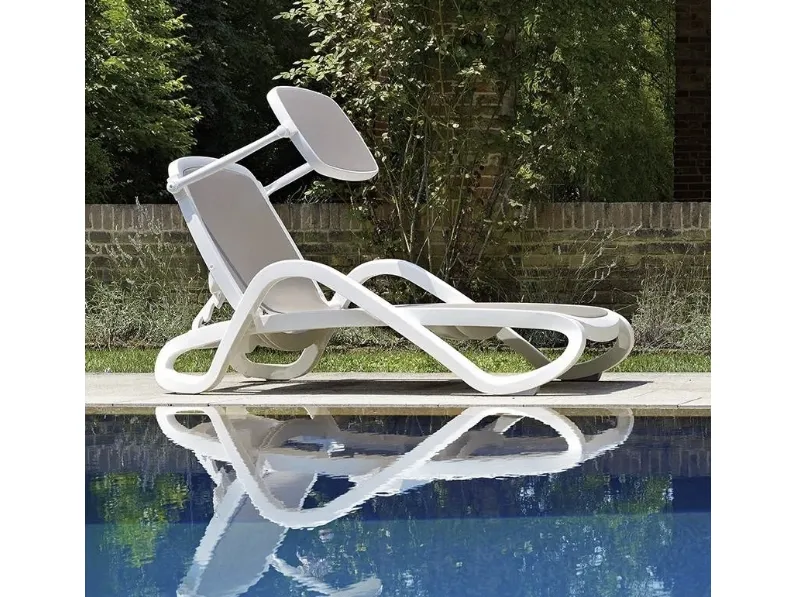 Lettino prendisole impilabile Alfa di Nardi