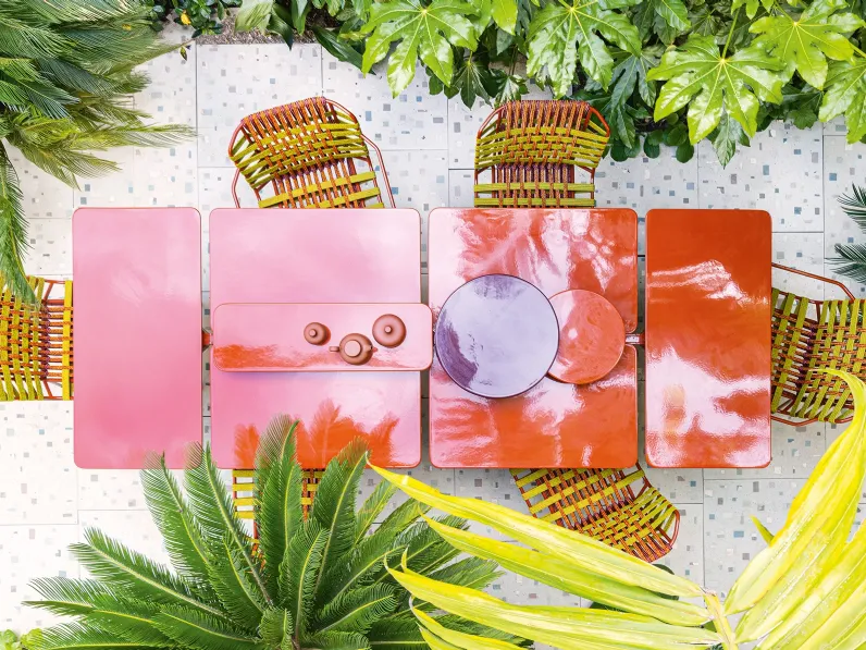 Tavolo da giardino allungabile Altopiano di Paola Lenti