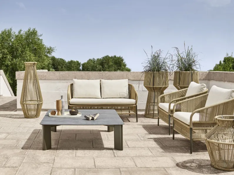 Salotto da esterno Cricket in fibra sintetica, alluminio e tessuto di Varaschin