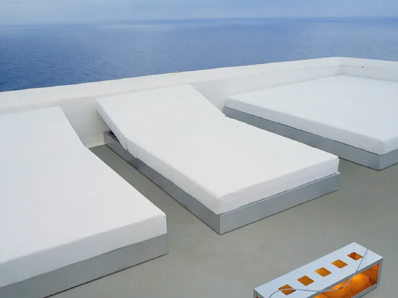 Lettino prendisole Chill Bed di Gandia Blasco
