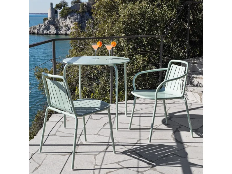 Sedia impilabile Easy di Connubia Outdoor