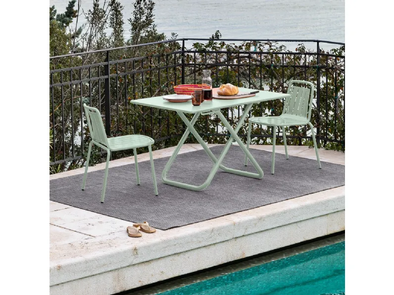 Tavolo regolabile in altezza Easy di Connubia Outdoor