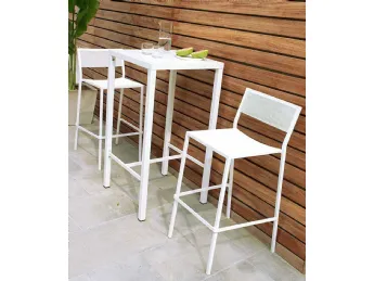 Conrad Sgabello e Tavolino