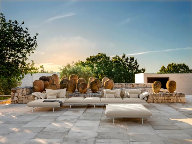 Divano lineare Cruise Alu di Talenti