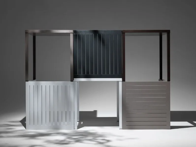 Tavolo quadrato per esterni Cube in polipropilene con struttura in acciaio verniciato di Nardi