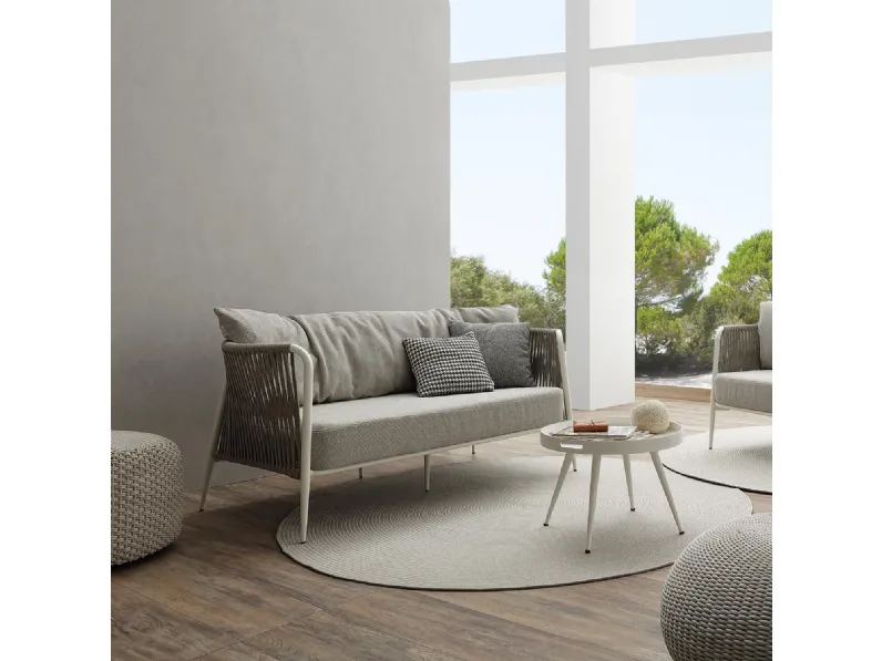 Divano in tessuto e metallo Eva Sofa di Leolori