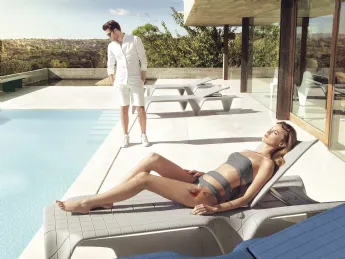F3 Sun Lounger