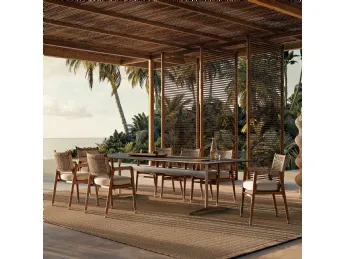 Il tavolo in pietra Fly Outdoor di Flexform unisce design elegante e resistenza per spazi esterni so
