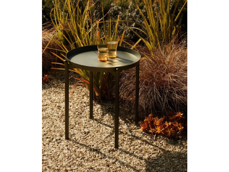 Tavolino Fresbee in alluminio di Unopiu