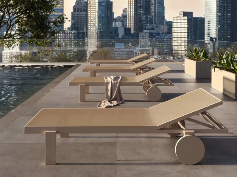 Lettino Gatsby Sun Lounger di Vondom