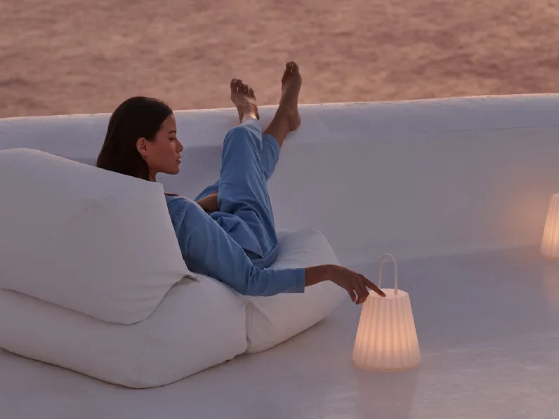 Poltroncina Grapy Lounge Chair di Gandia Blasco