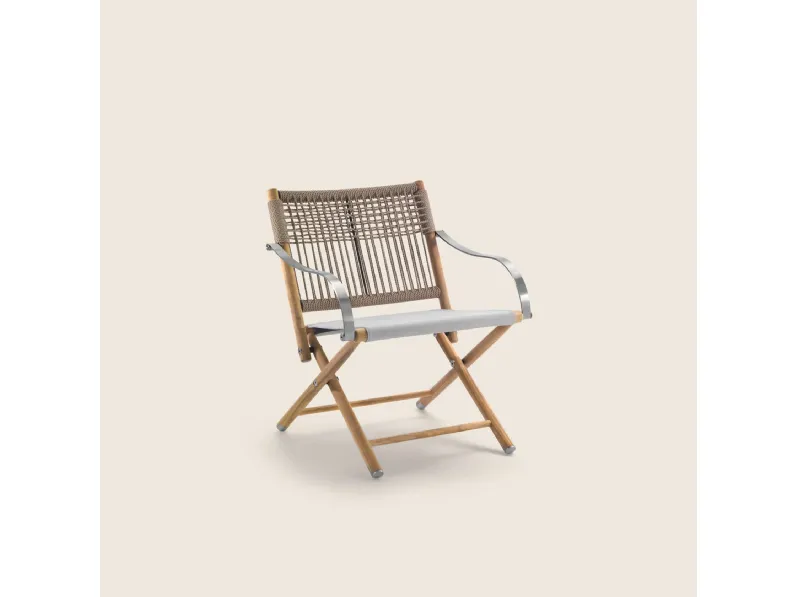 Poltroncina Lauren Outdoor in Iroko massello e corda intrecciata di Flexform