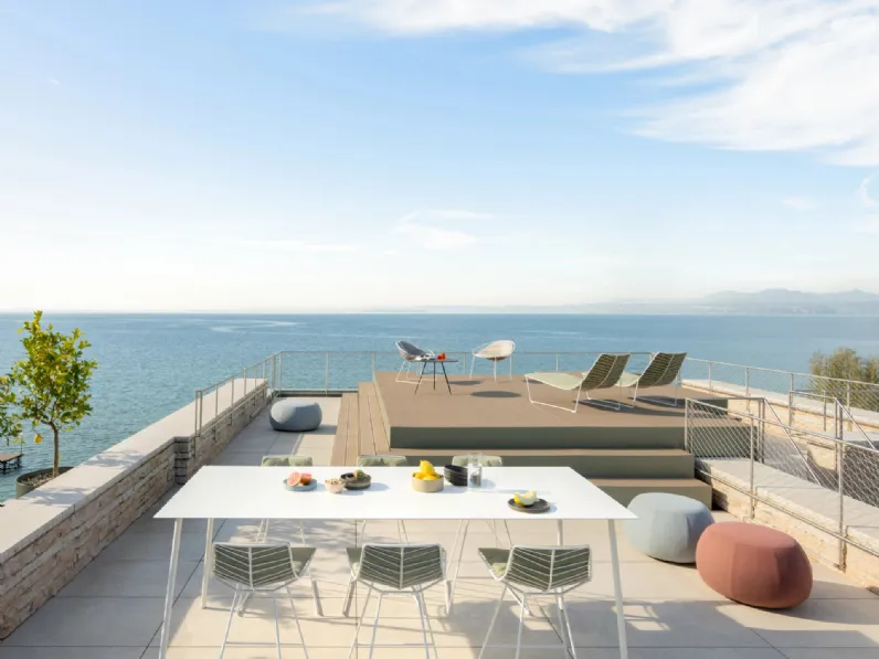 Arredo da esterno Leaf di Arper