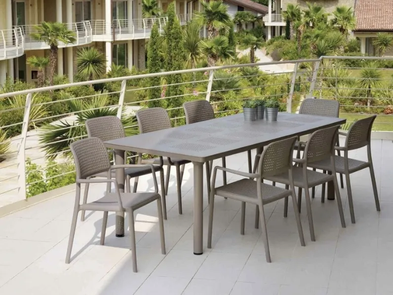 Tavolo allungabile Libeccio in polipropilene di Sedie Brianza