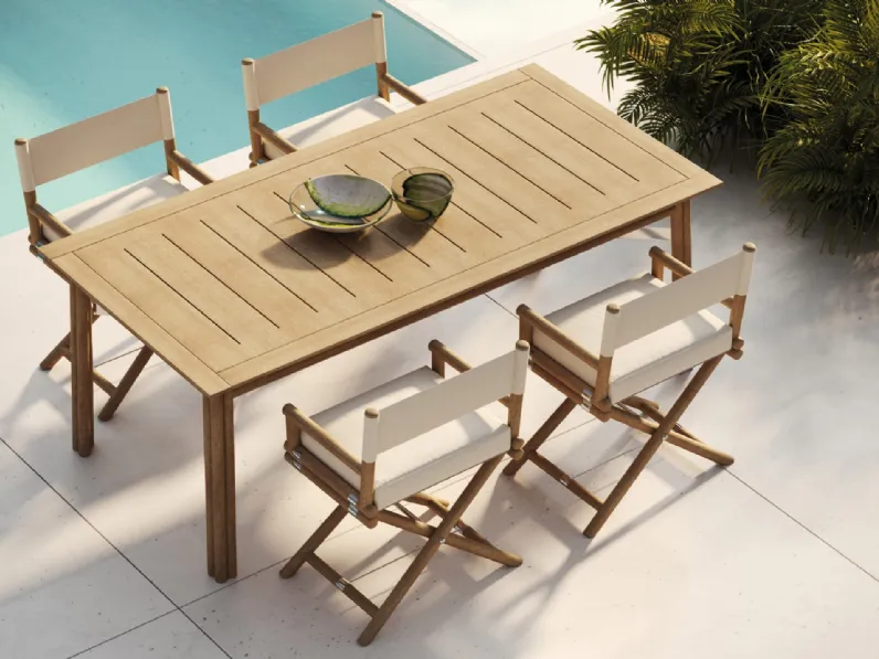 Arredo da esterno in legno con sedute in tessuto Maxim di Braid