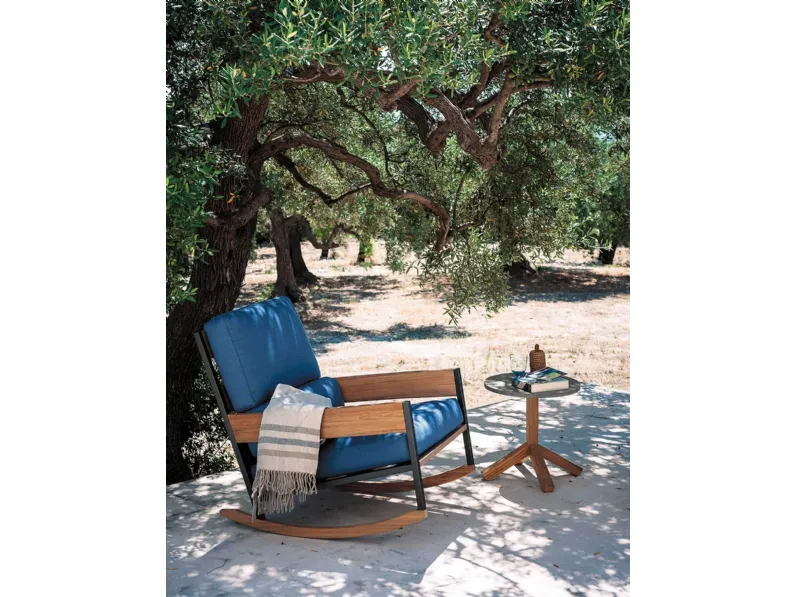 Poltrona a dondolo Nap di Roda