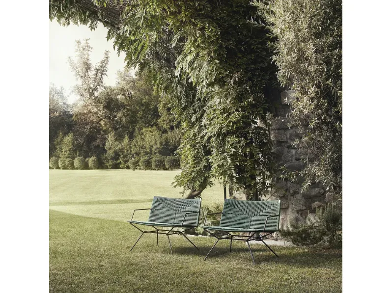 Poltroncina in intreccio di Corda Neil Twist Armchair di MDF Italia