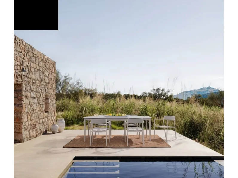 Tavolo con piano in vetro Nestor di Bizzotto