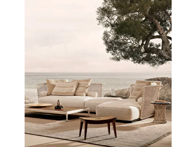 Divano Oasis in metallo incordato di Flexform