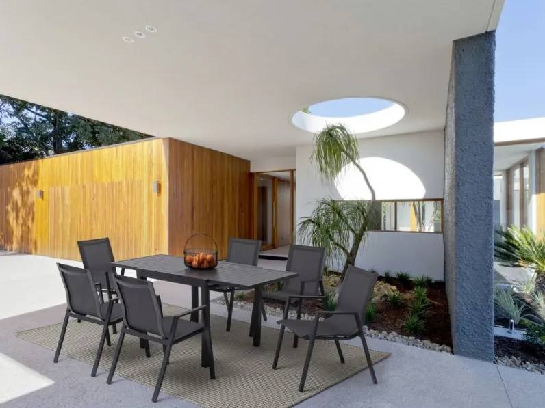 Tavolo Pelagius in alluminio di Bizzotto