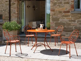 Pigalle Tavolo e Sedie